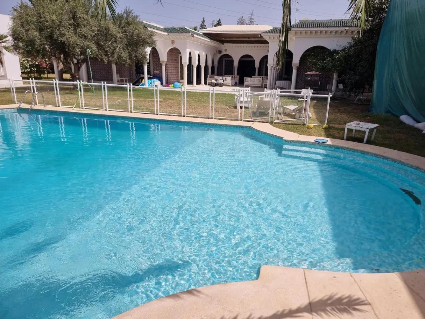 Arabesque House Hotel Ла Марса Екстериор снимка