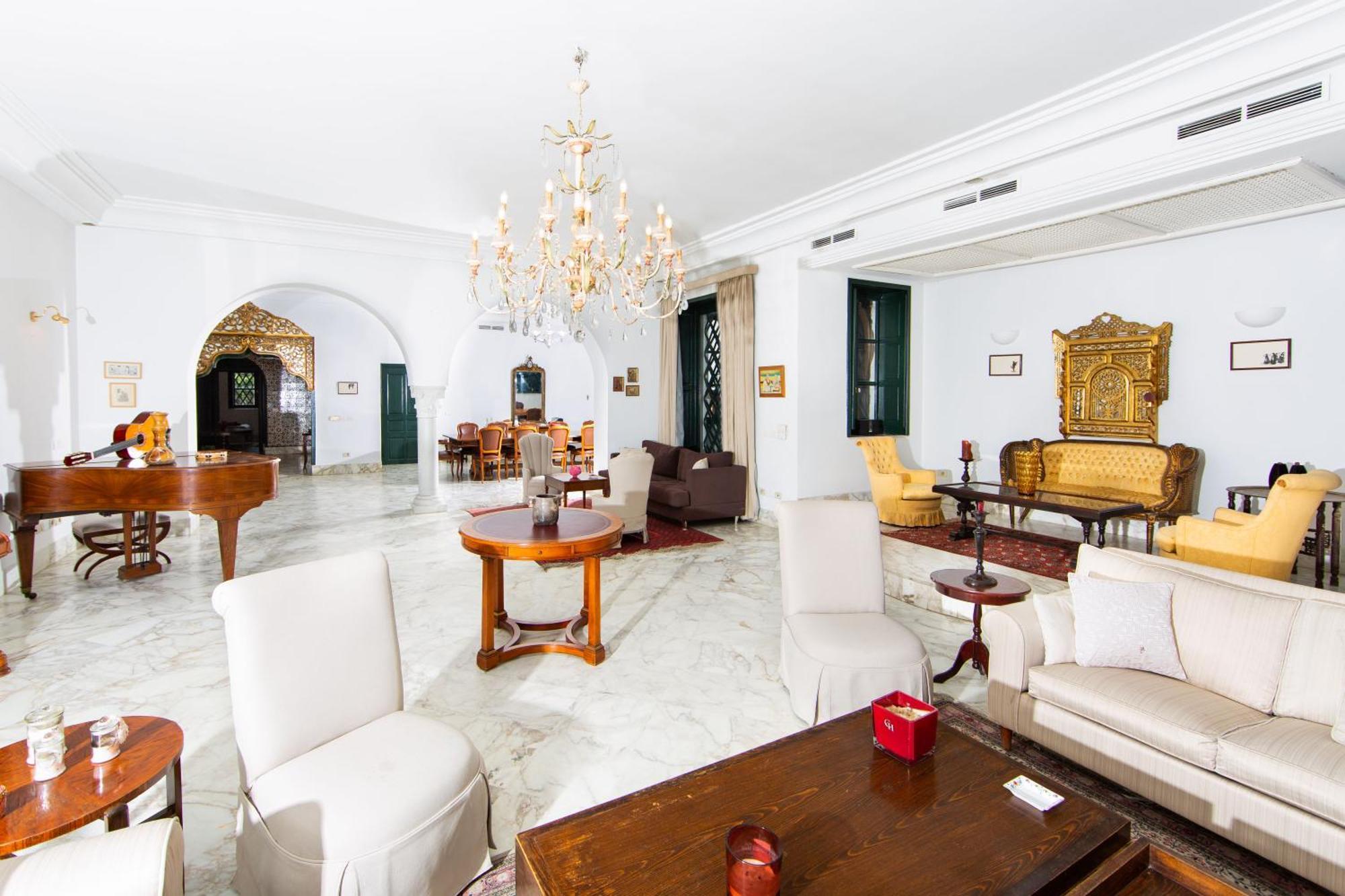 Arabesque House Hotel Ла Марса Екстериор снимка