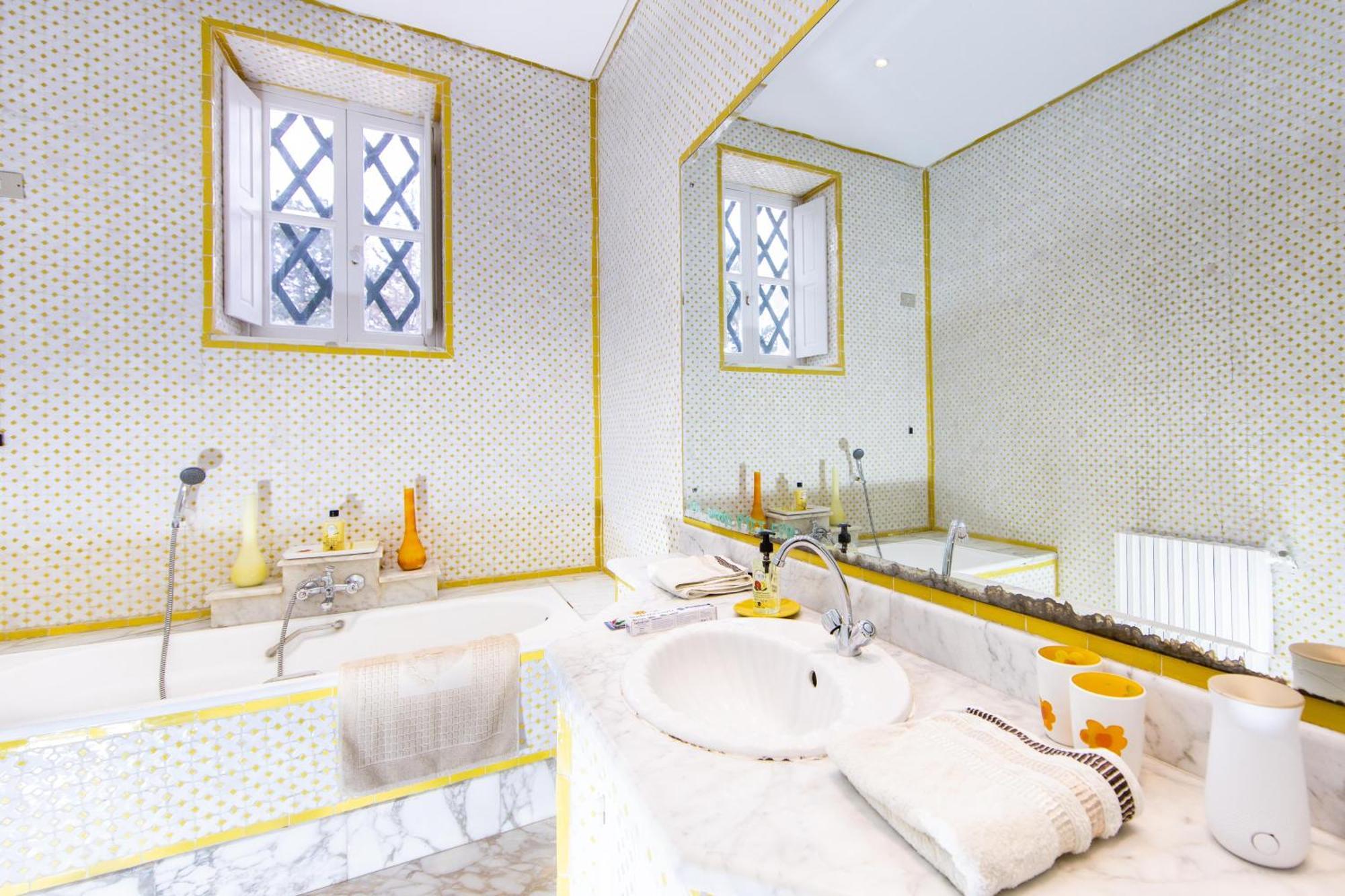 Arabesque House Hotel Ла Марса Екстериор снимка